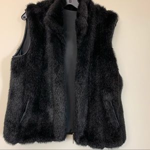 Reversible Faux Fur Vest, Dressy Classy beautiful Vest Jacket.  Black Women’s Lg